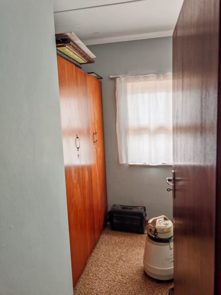 3 Bedroom Property for Sale in Nahoon Valley Park Eastern Cape